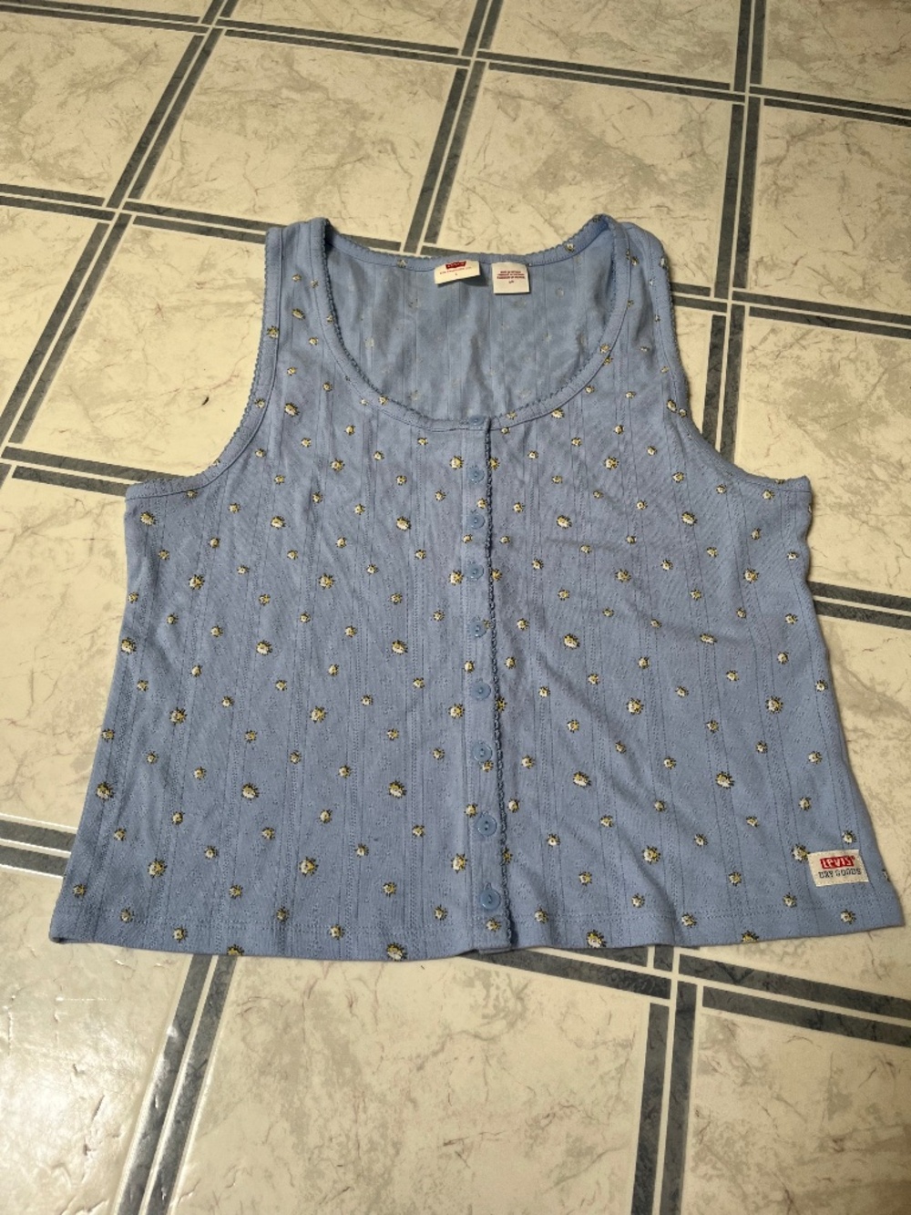 Levi’s floral tank top